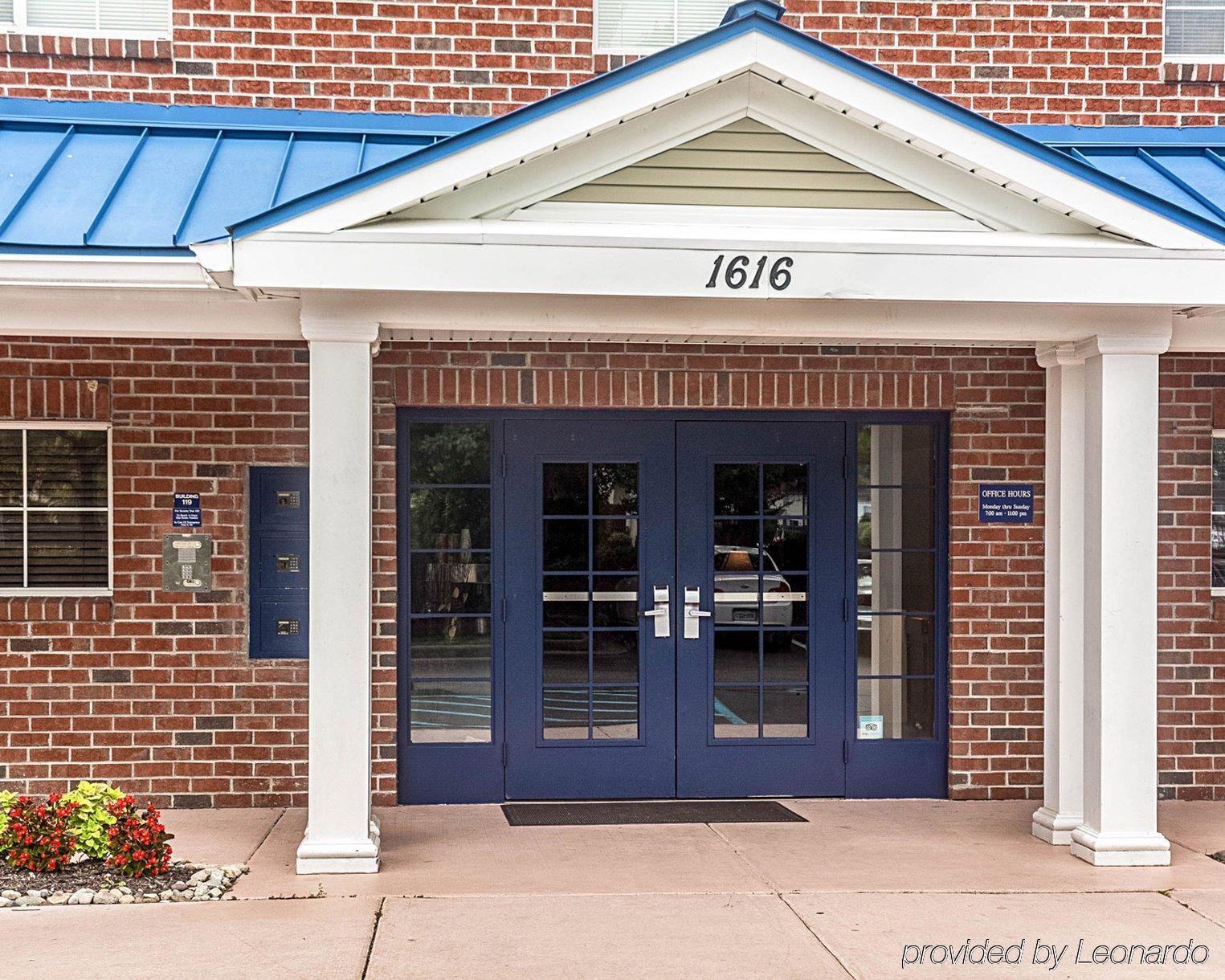 Studio 6-Hampton, Va - Langley Afb Area Exterior photo